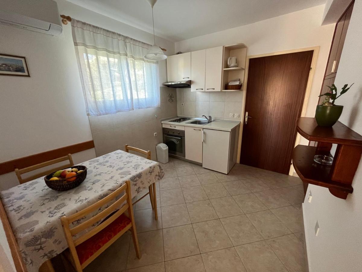 Apartments Suda Lumbarda Exterior foto